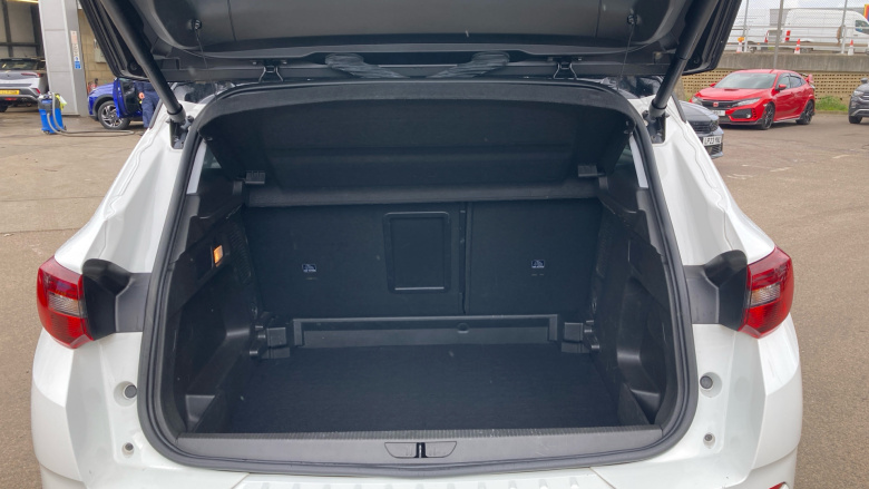 Vauxhall Grandland 1.5 Turbo D Ultimate 5dr Auto Diesel Hatchback